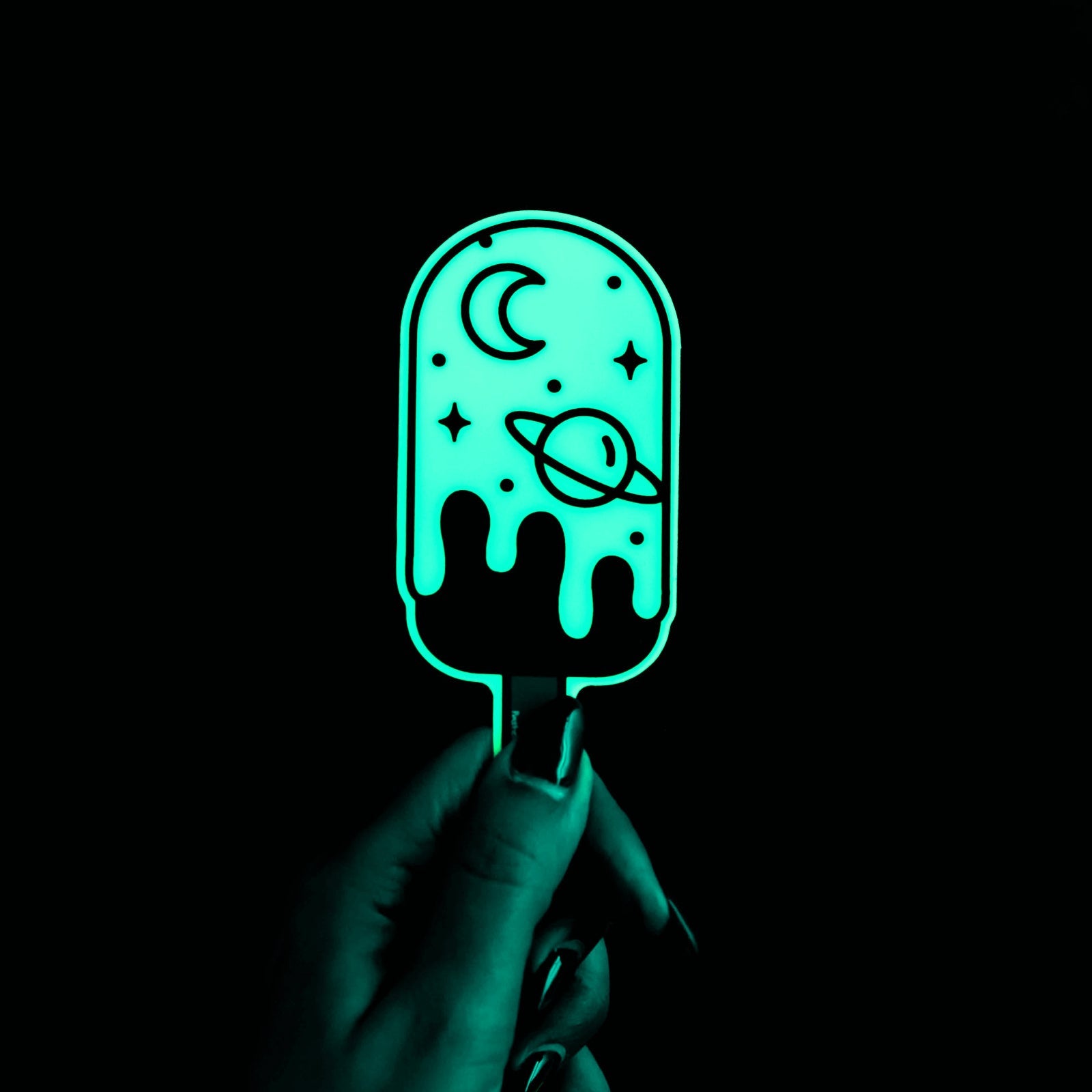 Glow in the dark - Illuminate your art - StickerApp